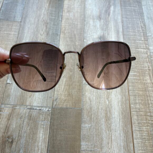 QUAY Uptown Sunglasses in Chocolate/Brown - Picture 2 of 4
